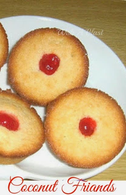 Coconut Friands are delicious, feather light Coconut treats made in no time at all ! This is a Coconut-lover's dream treat !