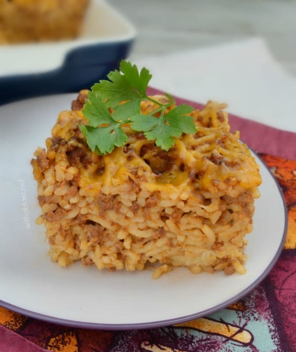 Spaghetti Bolognaise Pie - The popular pasta dish now in a Pie ! An easy everyday dinner or slice into blocks when cold and take on a picnic !