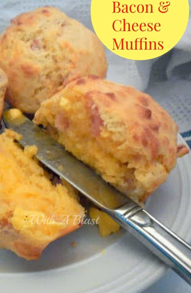 Bacon and Cheese Muffins ~ Perfect breakfast muffin and delicious served warm with butter only #Muffins #Breakfast #SavoryMuffins