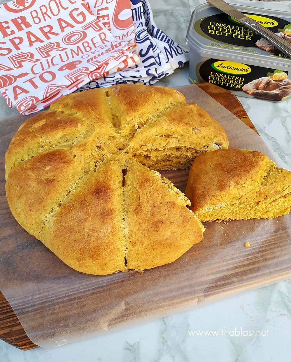 This Cinnamon Pumpkin Scone Wedge is best served warm with butter for breakfast, tea time or an anytime snack - quick and so easy to make too !