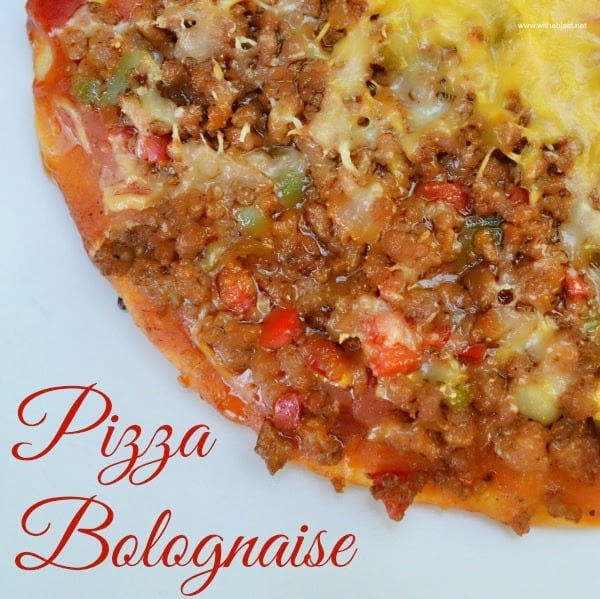 Pizza Bolognaise is perfect for lunch or as a light dinner.  Change up your Pizza topping and surprise your family with this easy, delicious Pizza recipe !