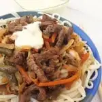 Beef Chow Mein with Sour Sauce