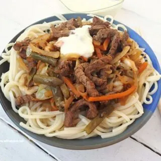Beef Chow Mein with Sour Sauce