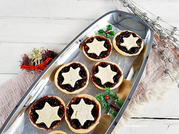 Christmas Fruit Mincemeat Pies