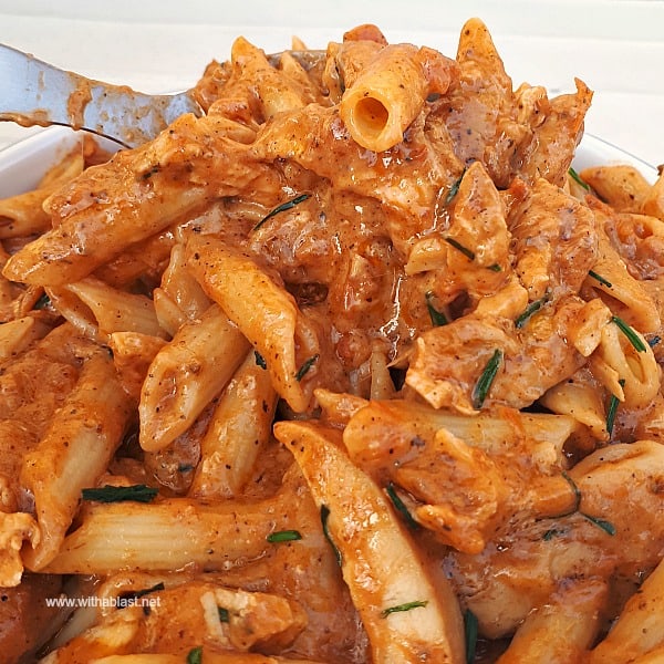 Lightly spiced, creamy Cajun Chicken Pasta makes a delicious, quick [20 minutes!] and easy dinner. Very filling and a wonderfully comforting dish !