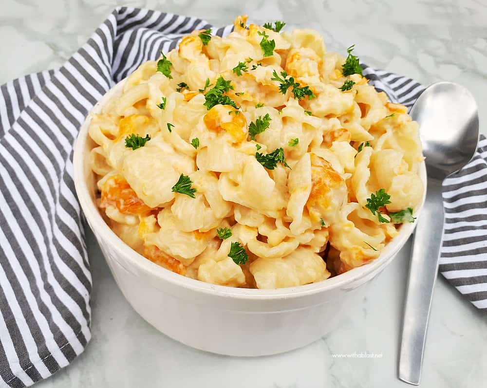 This Cheesy Haddock Pasta is a delicious comforting dish, pasta and fish hugged in a creamy cheese sauce and ready in under 30 minutes !