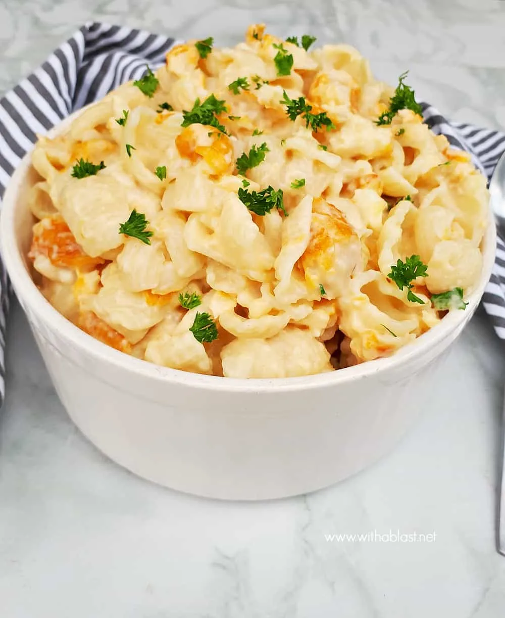 This Cheesy Haddock Pasta is a delicious comforting dish, pasta and fish hugged in a creamy cheese sauce and ready in under 30 minutes !