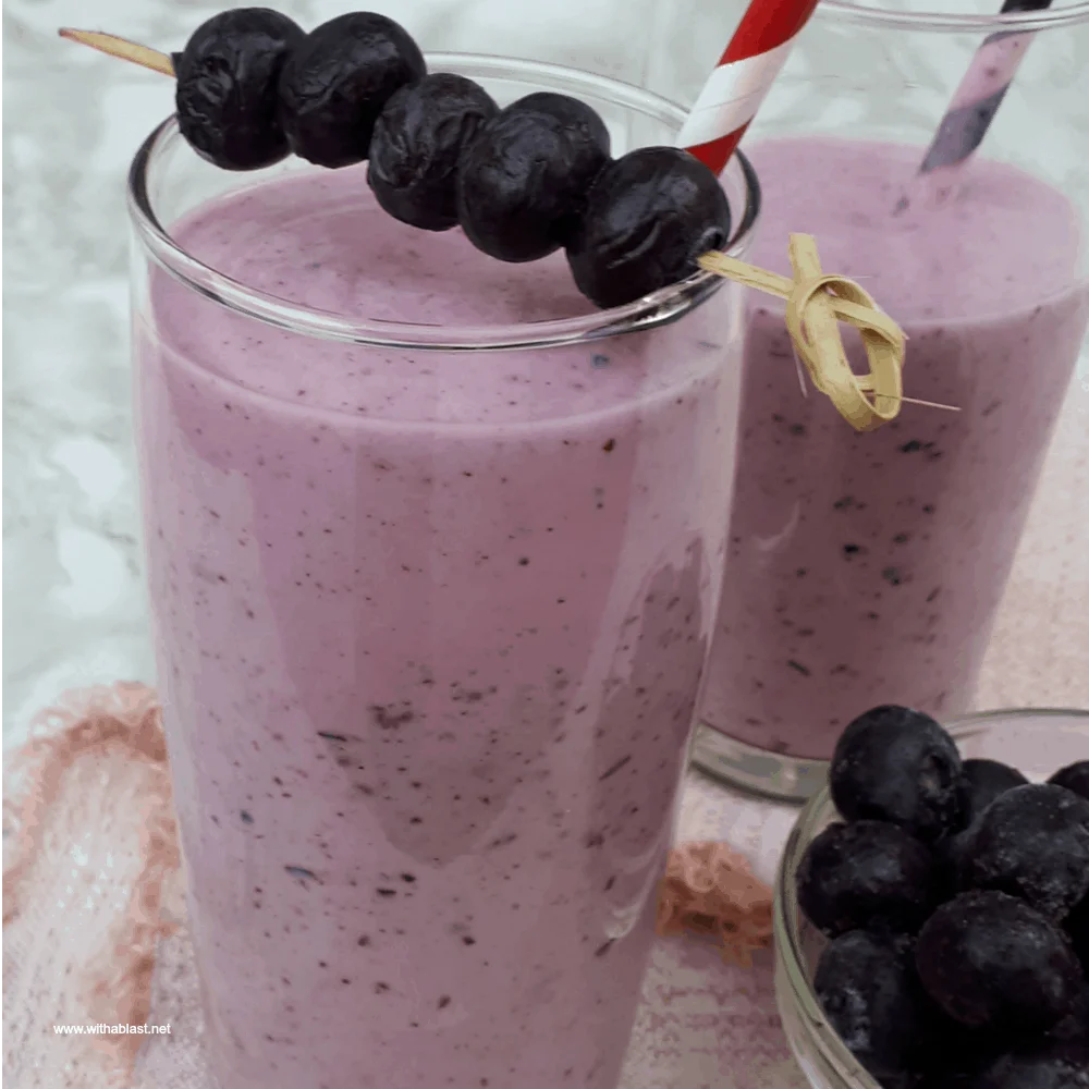 The easiest and most simple recipe to make a delicious, filling easy Blueberry Smoothie using only three ingredients ! Perfect drink for brunch or lunch.