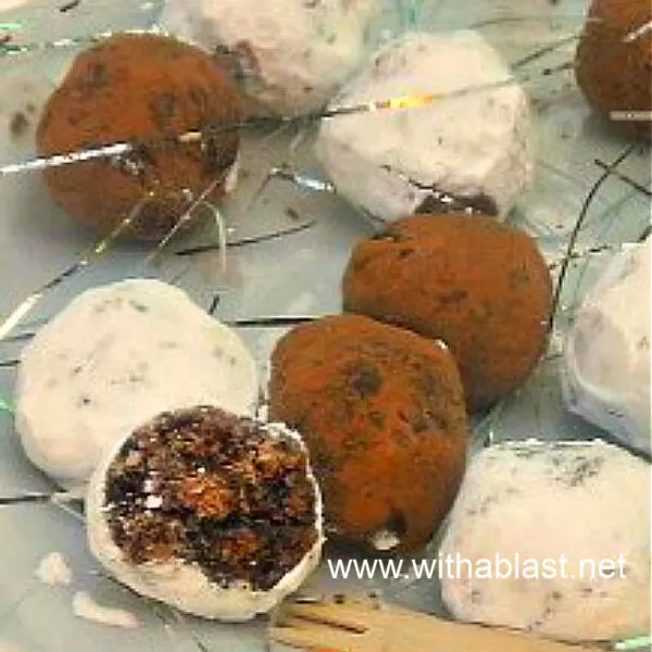 Christmas Oatmeal Cookies (No-Bake) Christmas Oatmeal Cookies (No-Bake)