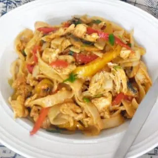 Chicken and Peppers Pasta