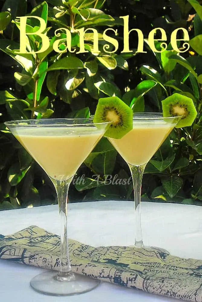 Creamy Banana Cocktail with a divine kick ! 