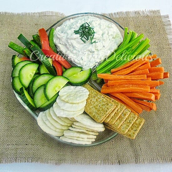 Skinny Blue Cheese and Chives Dip