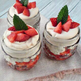 Strawberry and Marshmallow Mousse