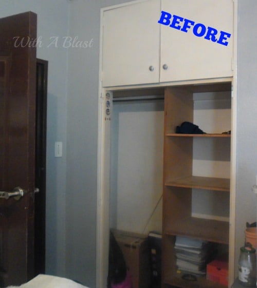Create an entrance where you might not think to look. A Closet turned bedroom entrance ! Connecting two rooms to form a small teenager's bedroom/lounge.