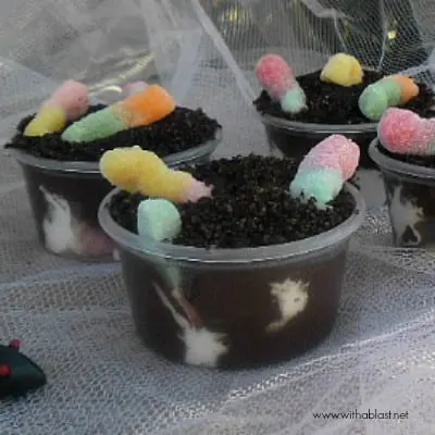 Worms hatching from the Eggs on the bottom, slithering their way up to the top will make a quick, inexpensive treat to your Halloween table ! 