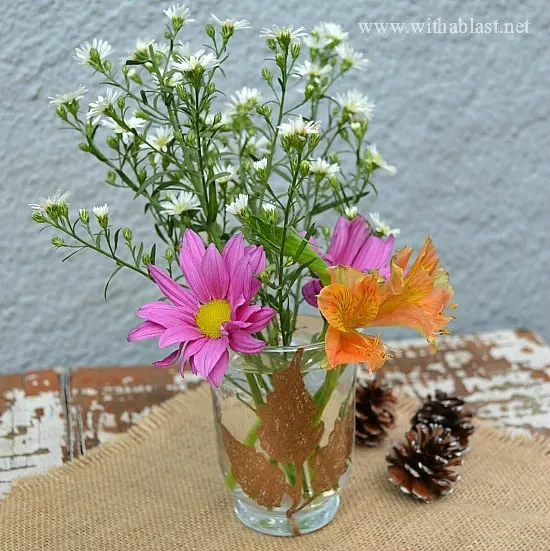 Sharpie Leaves on Glass ~ How to use a Sharpie on glass to draw a leaf, without coloring in the traditional way #SharpieCraft #FallCraft www.WithABlast.net