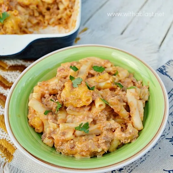 Creamy Beef Mac and Cheese ~ You can never have enough Mac and Cheese recipes ! This one is a cheesy, creamy delicious dish with Ground Beef to make it a comforting, hearty meal #MacAndCheese #DinnerIdeas www.withablast.net