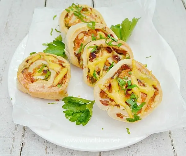 Bacon and Cheese Crispy Pinwheels ~ These scrumptious Pinwheels are crispy, more like a biscuit, and together with the filling makes a delicious appetizer or party snack which will fly off your party platter