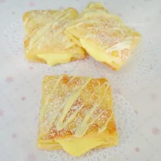 Lemon Cream Puffs