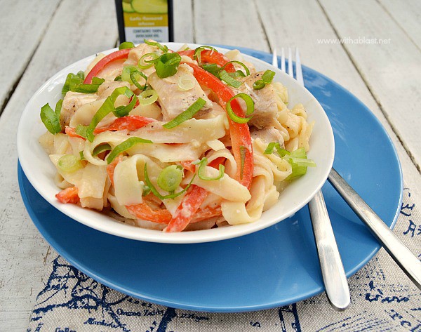 Chicken Fettuccini with Peanut Sauce ~ This scrumptious Low-Fat Chicken Pasta dish is smothered in just enough Peanut Sauce to make it not only healthy, but delicious as well !