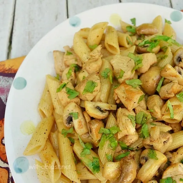 Spicy Chicken and Mushroom Pasta