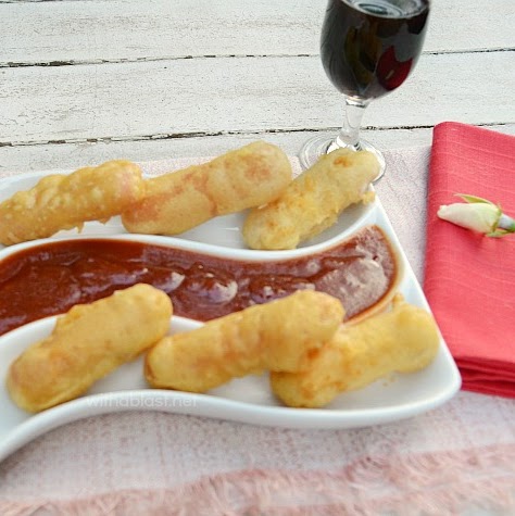 Crab Sticks in batter, fried within minutes for a delicious Appetizer or Snack and the Chili Sauce takes only 2 minutes !