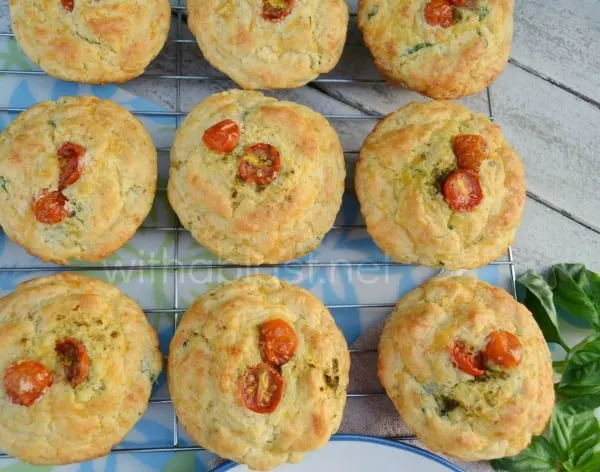 Pesto Tomato and Cheese Muffins