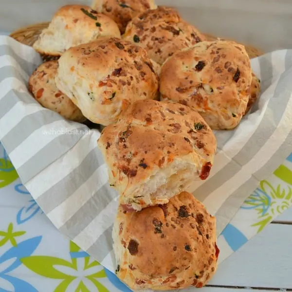 Gourmet 3 Cheese Bread Rolls