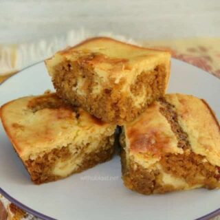 Cheesecake Swirled Pumpkin Brownies