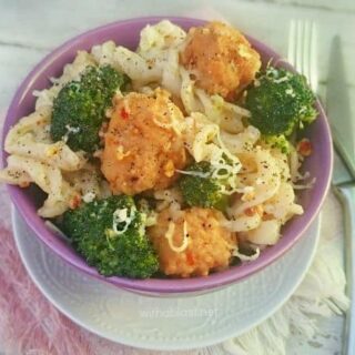 Pork Meatballs and Broccoli Pasta