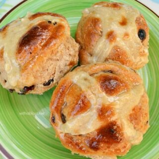 No-Yeast-Hot-Cross-Buns