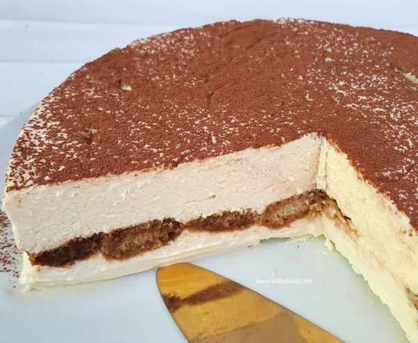 Most decadent ! The creamiest Tiramisu Cheesecake ever and requires the minimum prepping !