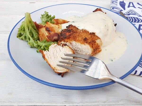 Oven baked or Airfryer – Tender and juicy Pecorino Crusted Chicken with an amazing (easy!) 5 minute Garlic Sour Cream Sauce