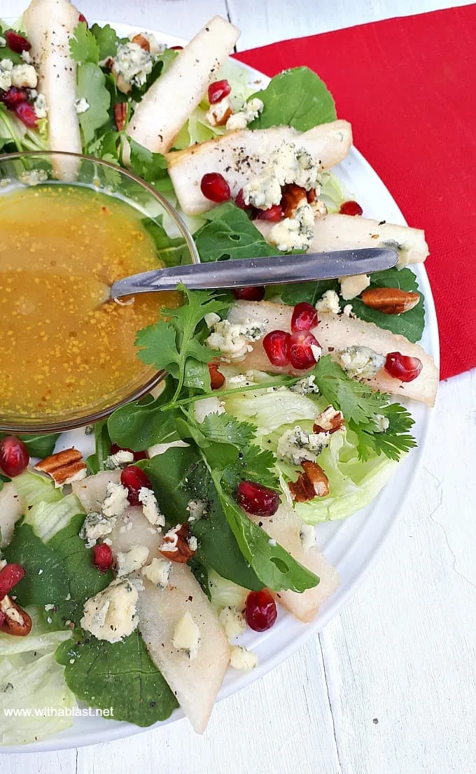 Christmas Wreath Pear Salad is a refreshing salad addition to your Christmas menu, with pears, nuts, pomegranates and more - Prepping to serving within minutes