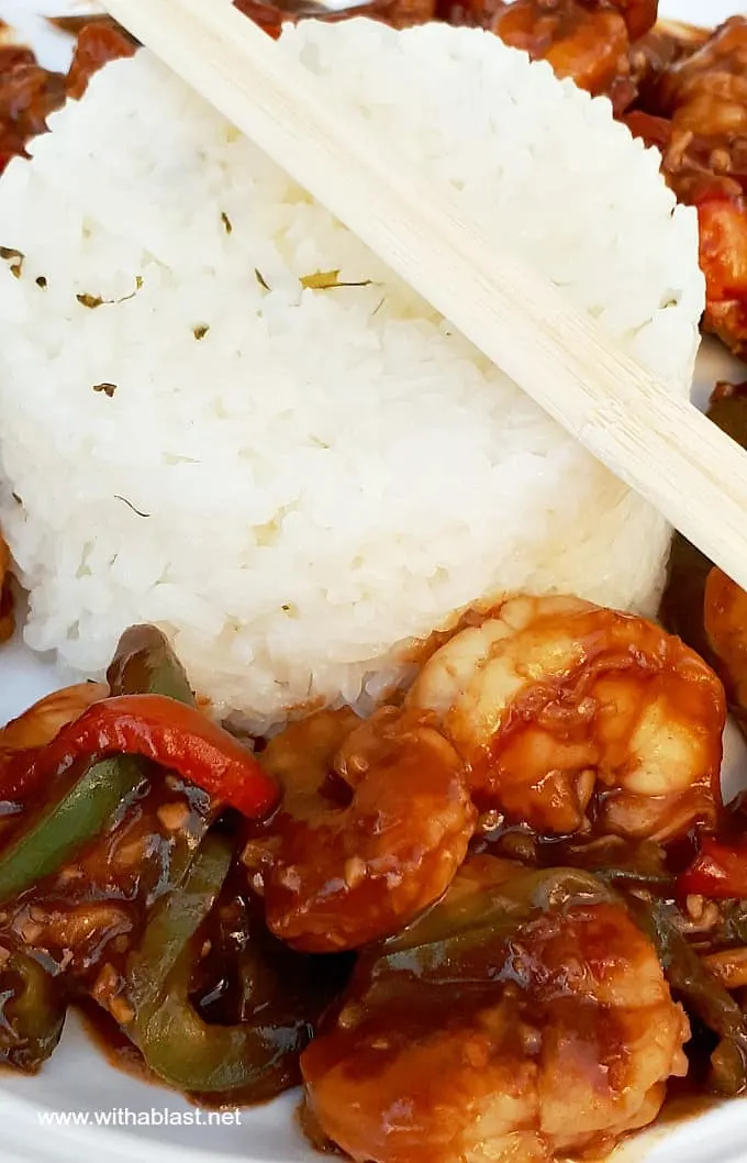 These Sweet And Sour Prawns with Sticky Rice is on the table in under 30 minutes - no need to order take-outs !