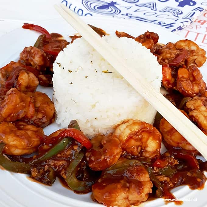These Sweet And Sour Prawns with Sticky Rice is on the table in under 30 minutes - no need to order take-outs !