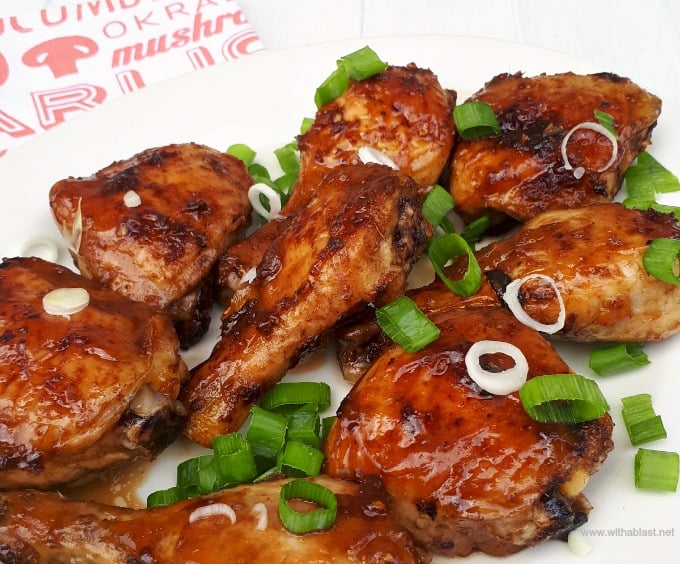 Orange Honey Ginger Chicken is sticky delicious ! Sweet, salty and perfect for dinner, as an appetizer or a game day treat