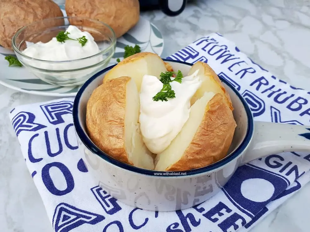 Perfect AirFryer Baked Potatoes - Soft on the inside, with the skin crunchy and a must have side for so many main dishes ! Perfect Airfryer Baked Potatoes