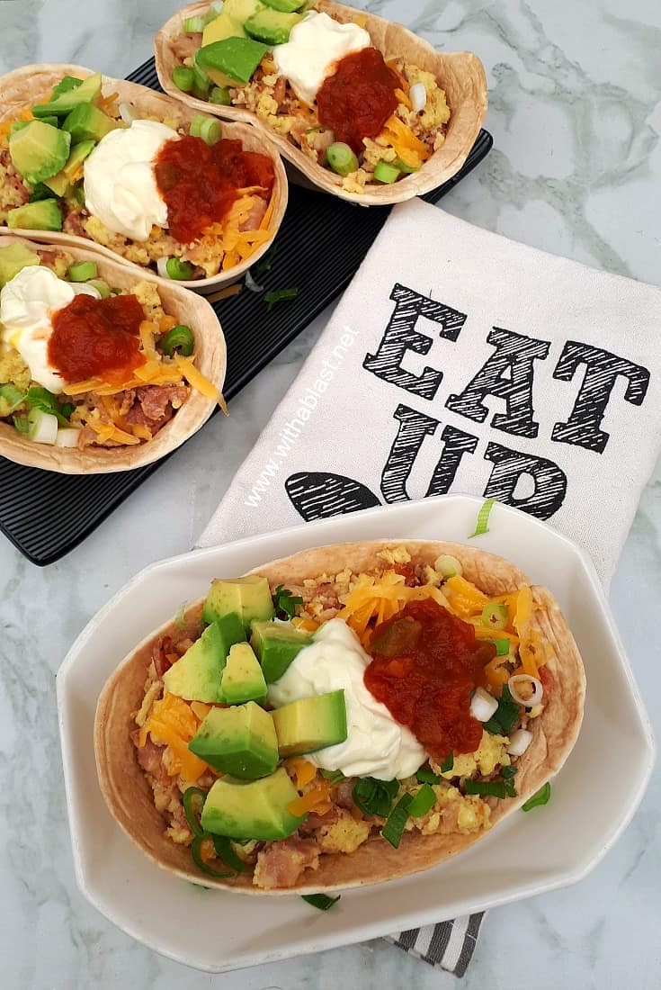Spicy Bacon and Egg Breakfast Tacos are so quick and easy to make - perfect for busy week day mornings ! The filling can be as hot (or not) as you prefer