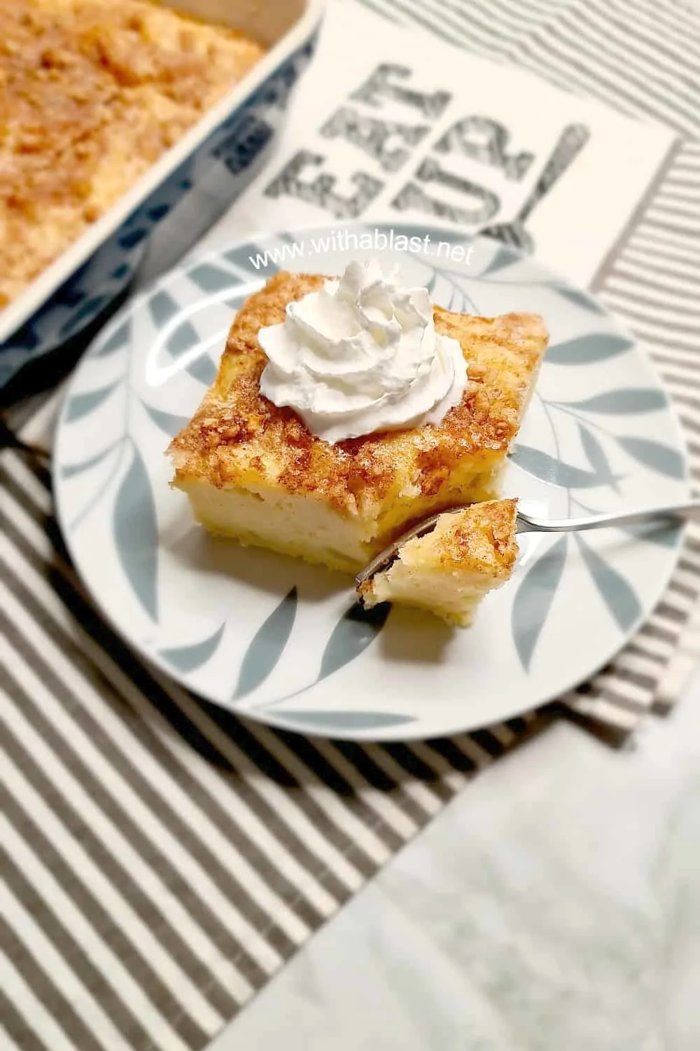 Apple Pie Dump Cake