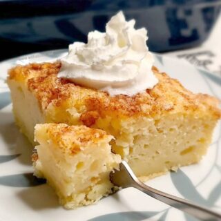 Apple Pie Dump Cake