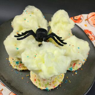 Spider Nest Cakes