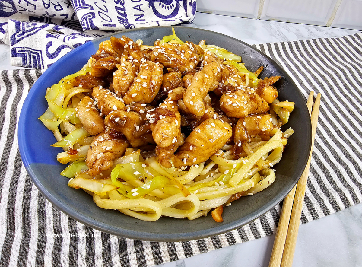 Honey Chicken and Cabbage Noodle Bowl